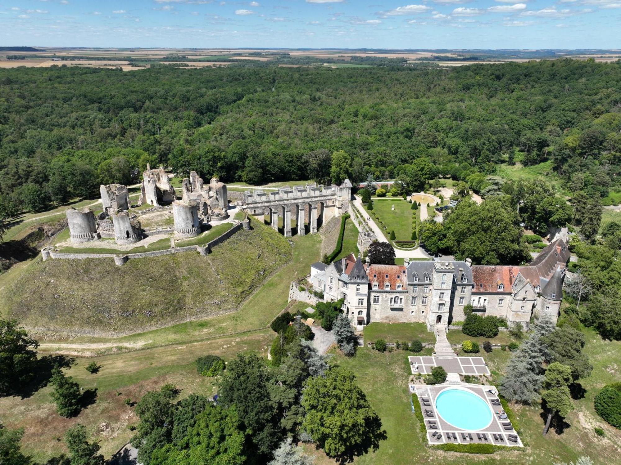 Chateau De Fere Exterior foto